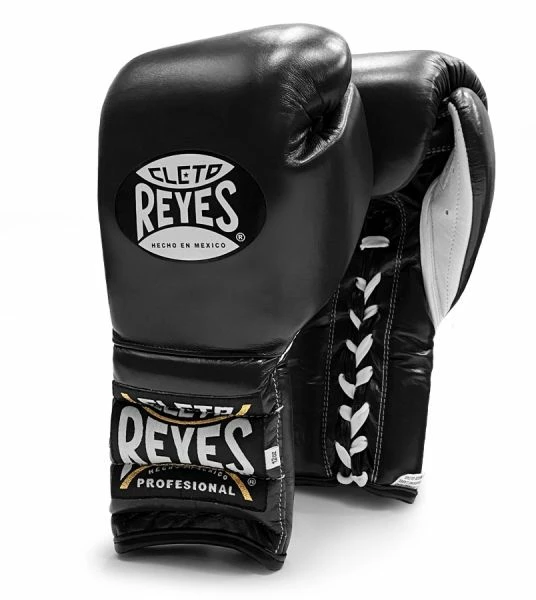 Cleto Reyes Traditional Lace Sparring Boxing Glove 5 Cleto Reyes Traditional Lace Sparring Boxing Glove - Image 3