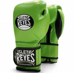 Cleto Reyes Velcro Sparring Boxing Gloves -Venum Sales cleto velcro green 3