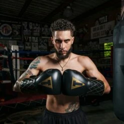 TITLE Boxing Couture Bag Gloves -Venum Sales couture 5