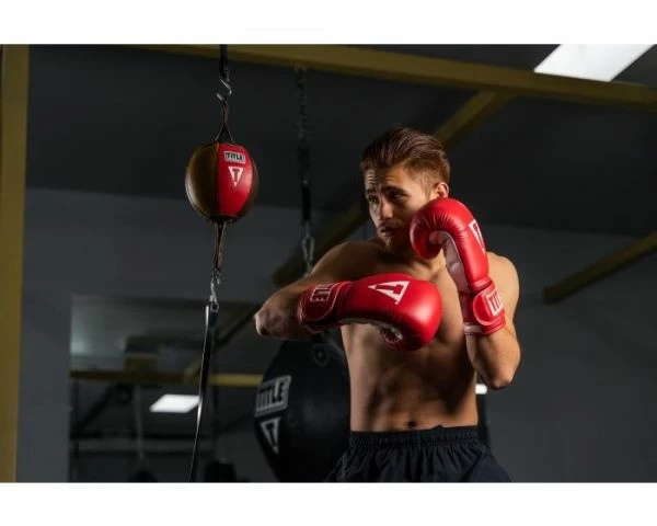 TITLE Essential Boxing Gloves 6 TITLE Essential Boxing Gloves - Image 4