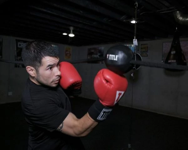 TITLE Boxing Pro Horizontal Speed Ball - 6" - Black 4 TITLE Boxing Pro Horizontal Speed Ball - 6" - Black - Image 2