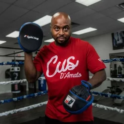 TITLE Boxing Legacy Cus D'Amato Name Tee -Venum Sales tb2738c