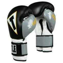 TITLE Icon I-Tech Velcro Training Gloves