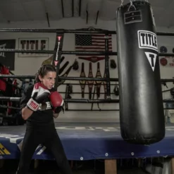 TITLE Traditional Heavy Punchbag -Venum Sales title traditional heavy punchbag 5